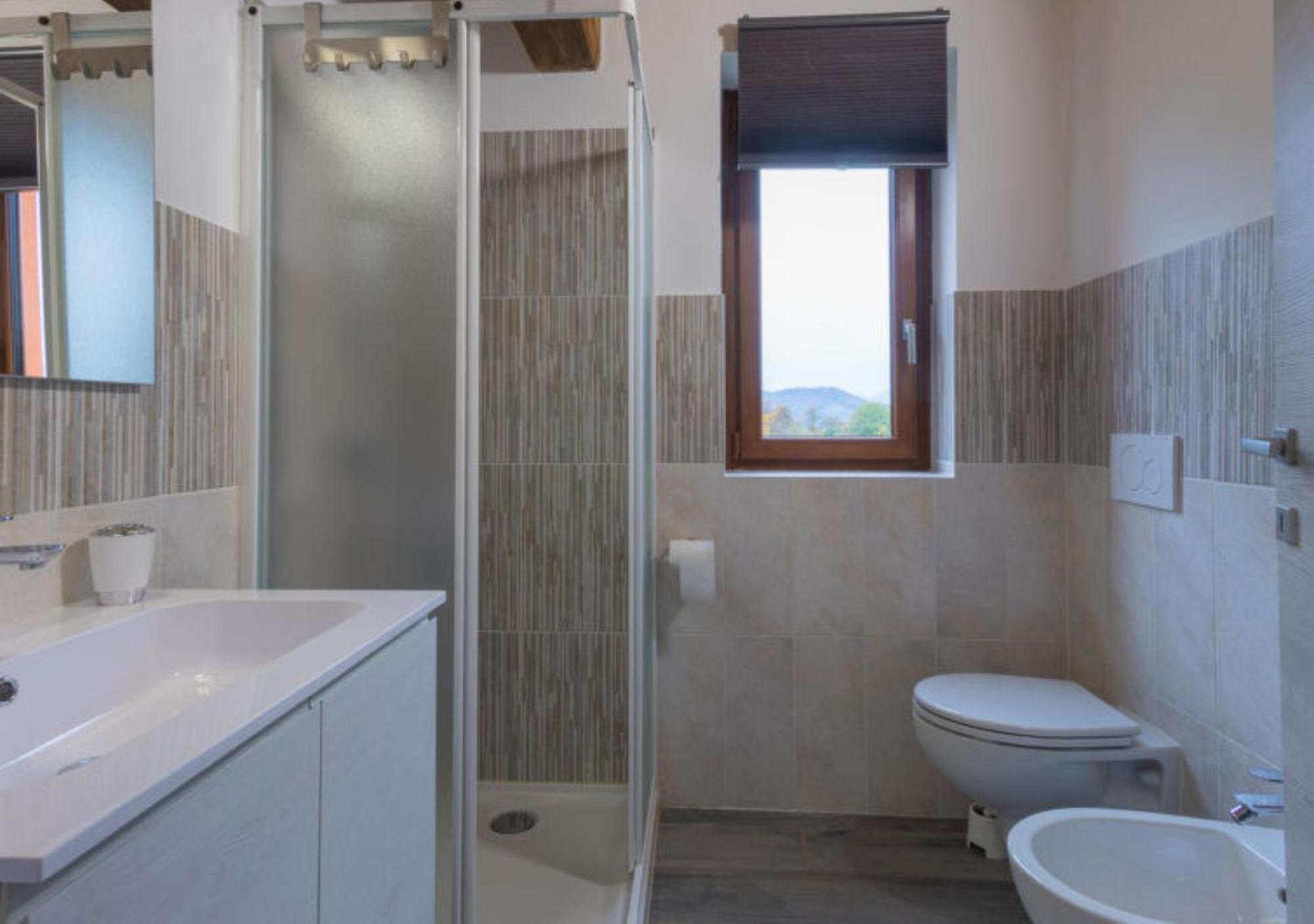 Agriturismo Baita Bave Pellio Inferiore Ruang foto