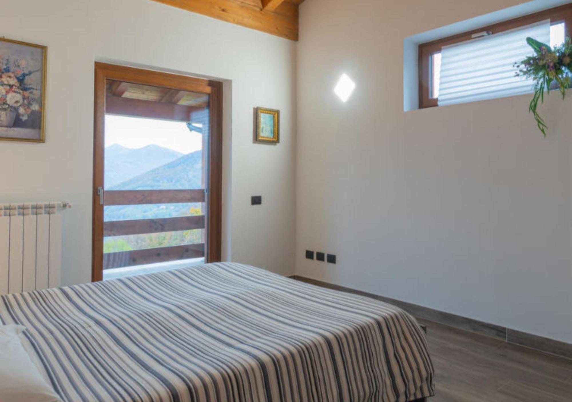 Agriturismo Baita Bave Pellio Inferiore Ruang foto